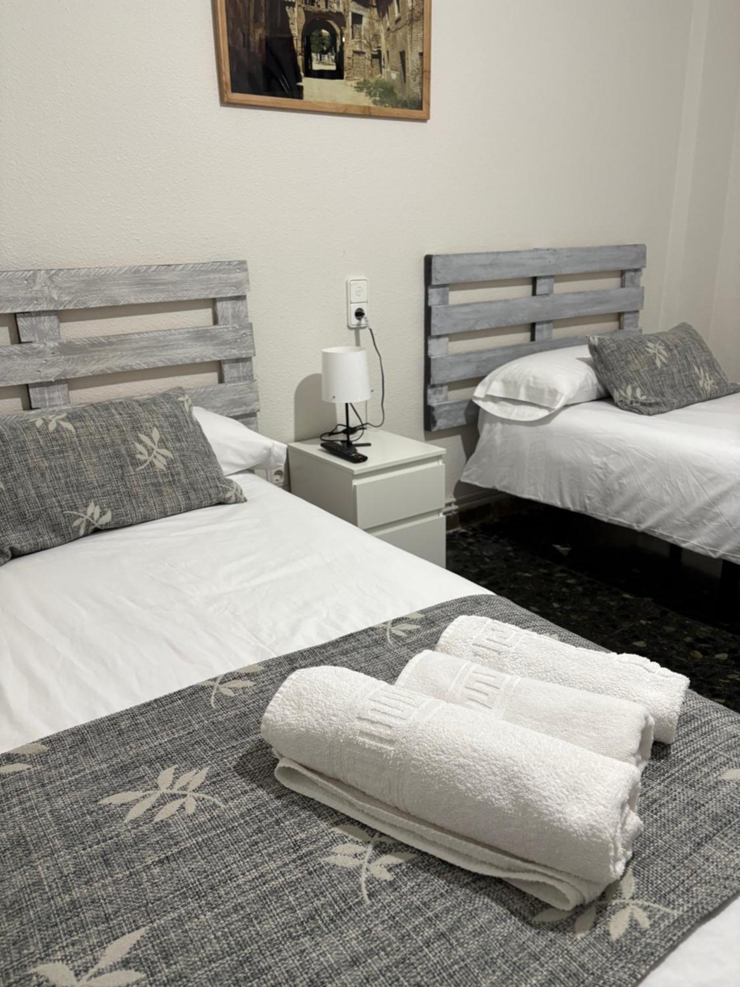 Hostal Pueblo Viejo Бельчите Экстерьер фото