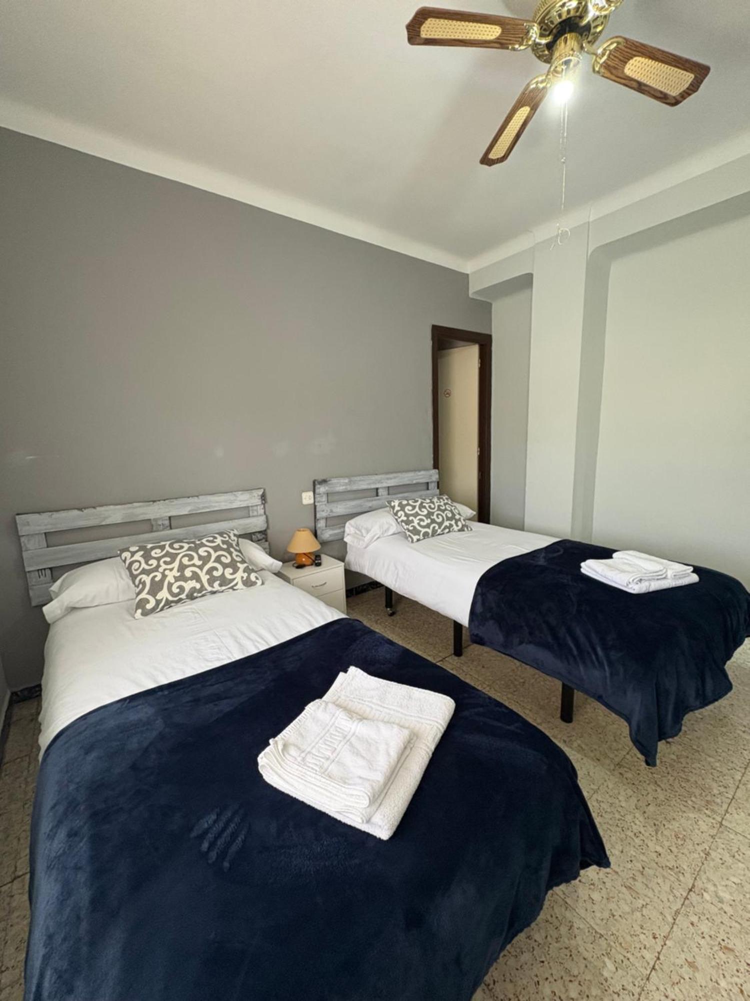 Hostal Pueblo Viejo Бельчите Экстерьер фото